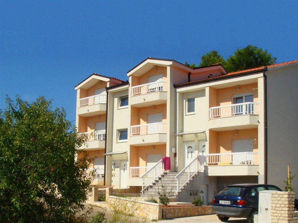 Apartments Mia Stari Grad  Exterior foto
